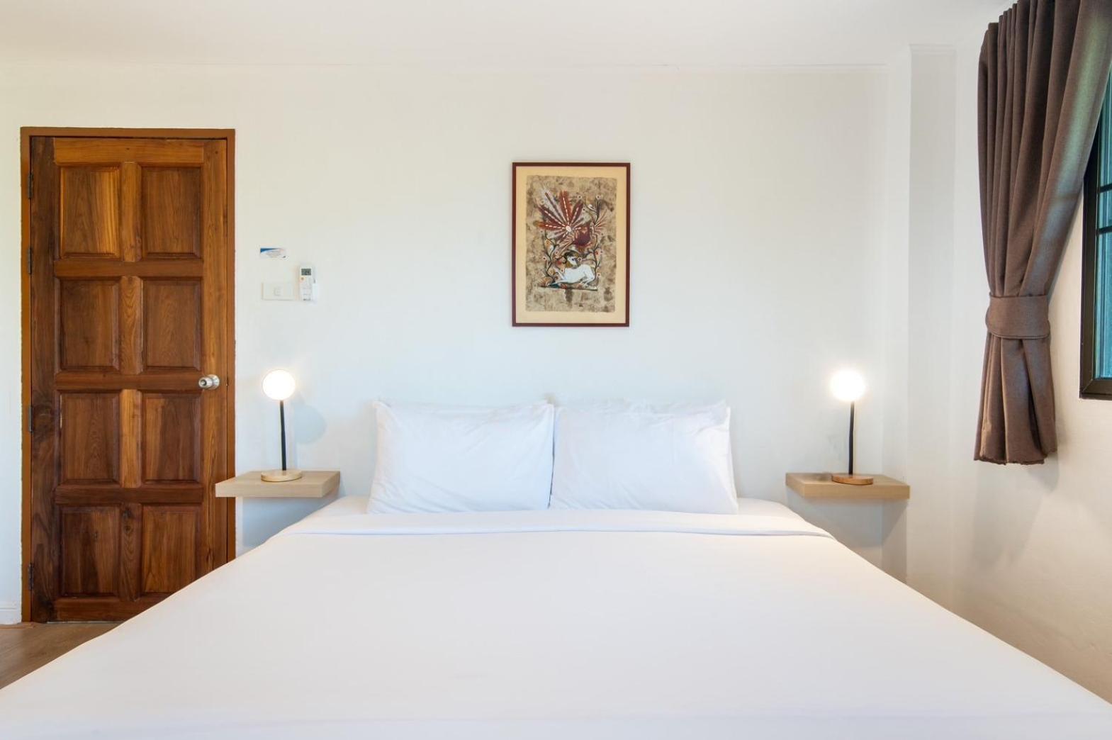 Dolphin Bay Beach Resort Sam Roi Yot Exterior foto