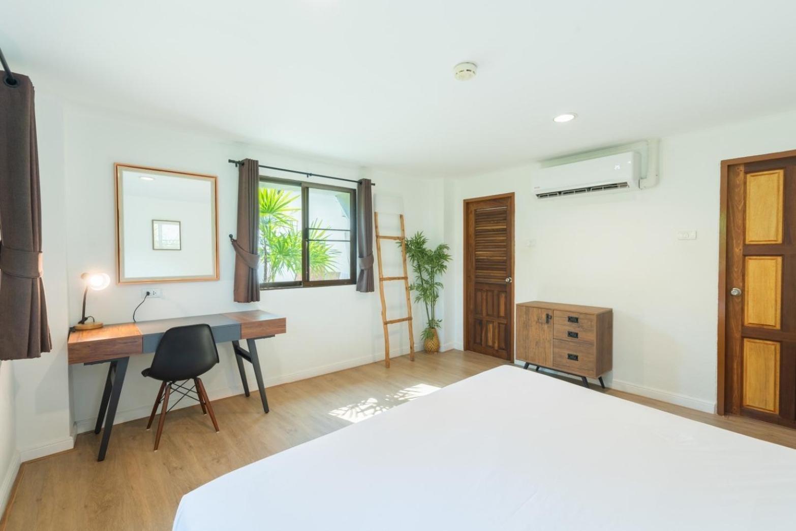 Dolphin Bay Beach Resort Sam Roi Yot Exterior foto