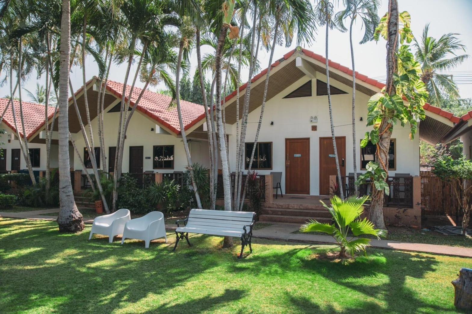 Dolphin Bay Beach Resort Sam Roi Yot Exterior foto