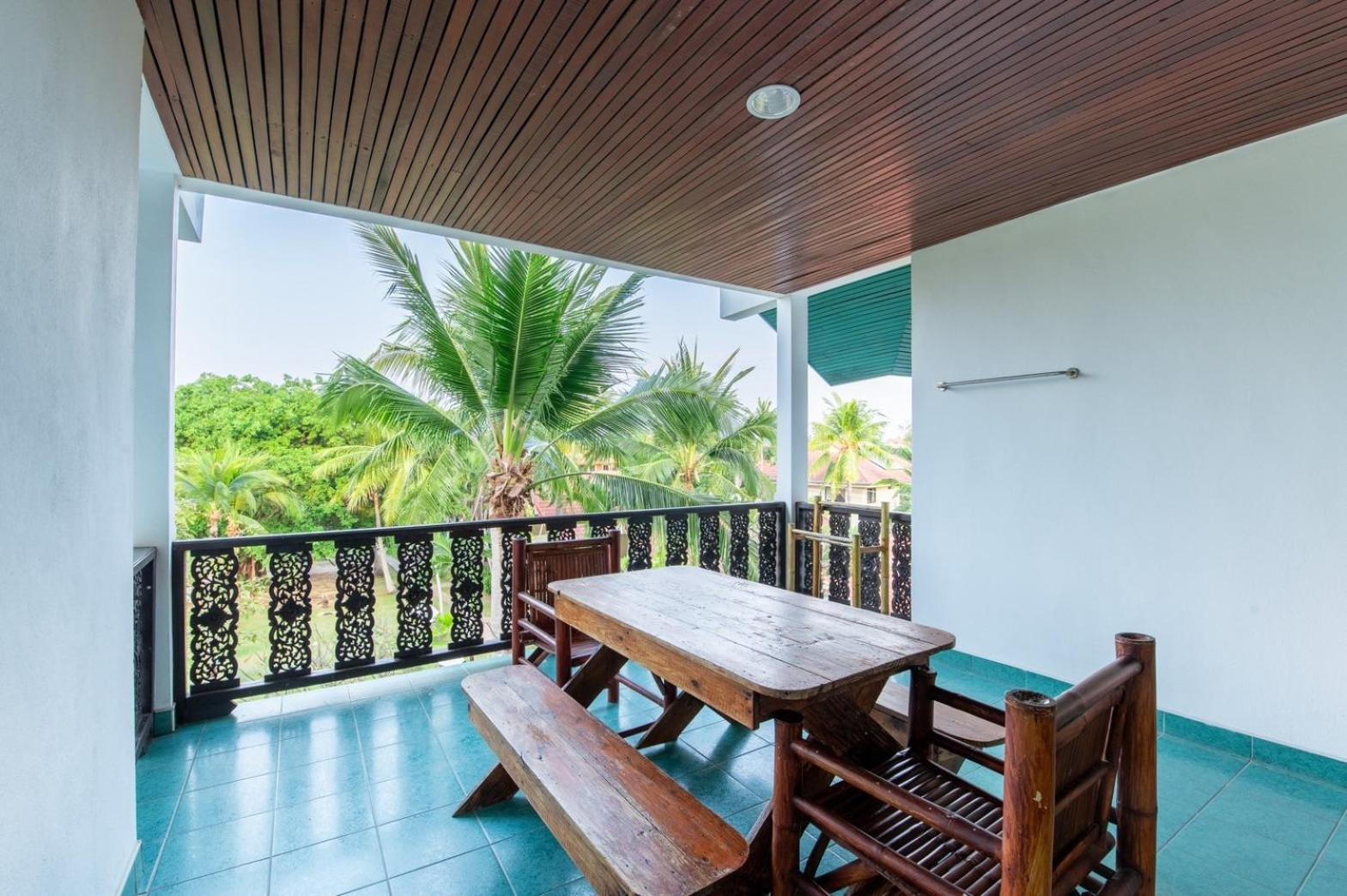 Dolphin Bay Beach Resort Sam Roi Yot Exterior foto