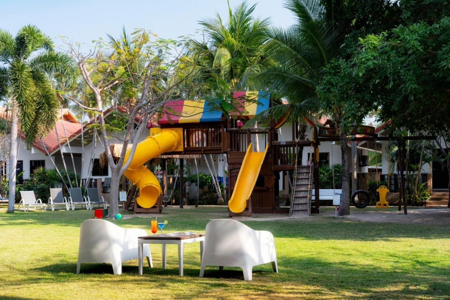 Dolphin Bay Beach Resort Sam Roi Yot Exterior foto